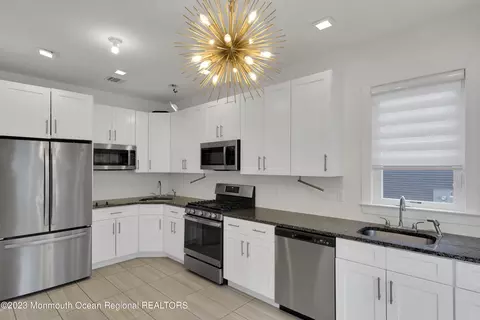 116 Chevy Ln, Lakewood, NJ 08701