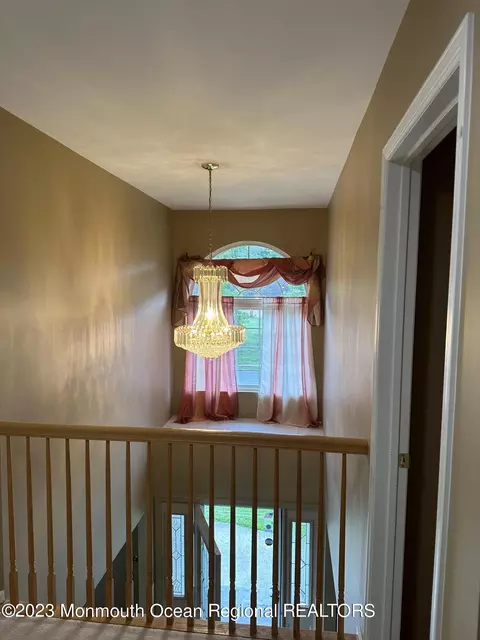 6 Nancy Ct, Jackson, NJ 08527 photo 5
