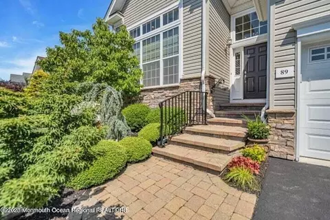 89 Arborridge Dr, Forked River, NJ 08731 photo 2
