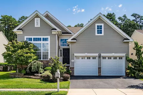 89 Arborridge Dr, Forked River, NJ 08731