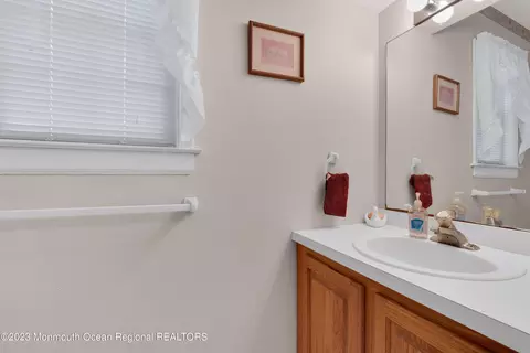 55 Cedar Dr, Brick, NJ 08723 photo 18
