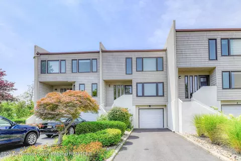 57 Bridgewaters Dr #2, Oceanport, NJ 07757