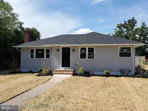 2 Bank St, Browns Mills, NJ 08015