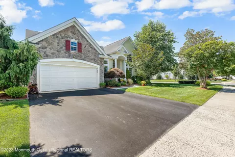 5 Park Ridge Way, Jackson, NJ 08527