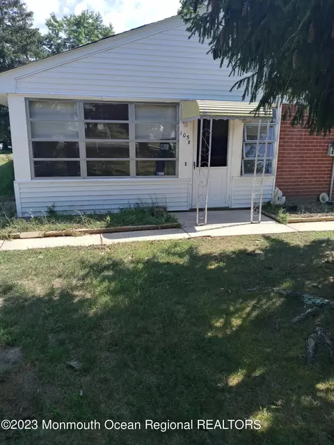 105 Hope Rd #B, Whiting, NJ 08759