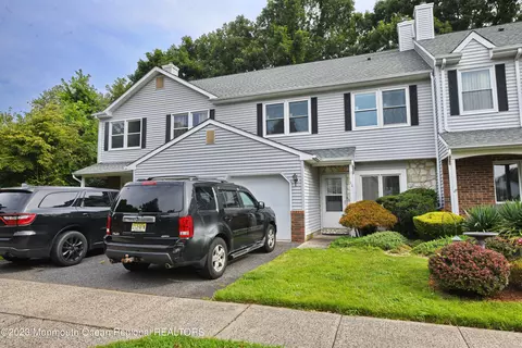 20 Rose Manor Ct #316, Brick, NJ 08723