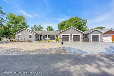 402 Hickory Ln, Forked River, NJ 08731 photo 7