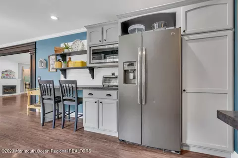 402 Hickory Ln, Forked River, NJ 08731 photo 25