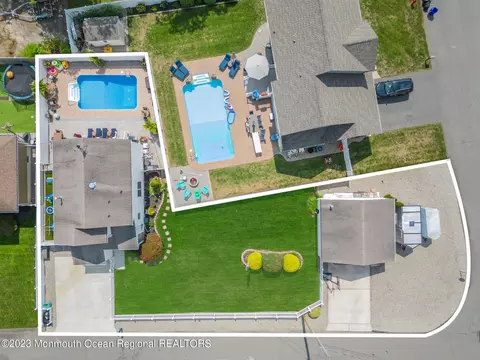 1745 Hillwood Rd, Forked River, NJ 08731