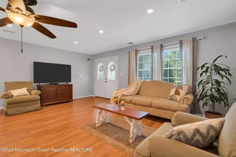 2 Elm St, Jackson, NJ 08527 photo 6