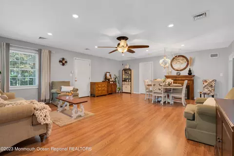 2 Elm St, Jackson, NJ 08527 photo 8