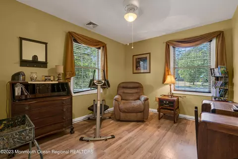 2 Elm St, Jackson, NJ 08527 photo 18