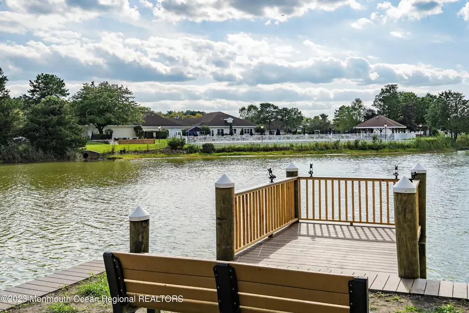  40 Flintshire Ter, Manchester, NJ 08759 photo 32