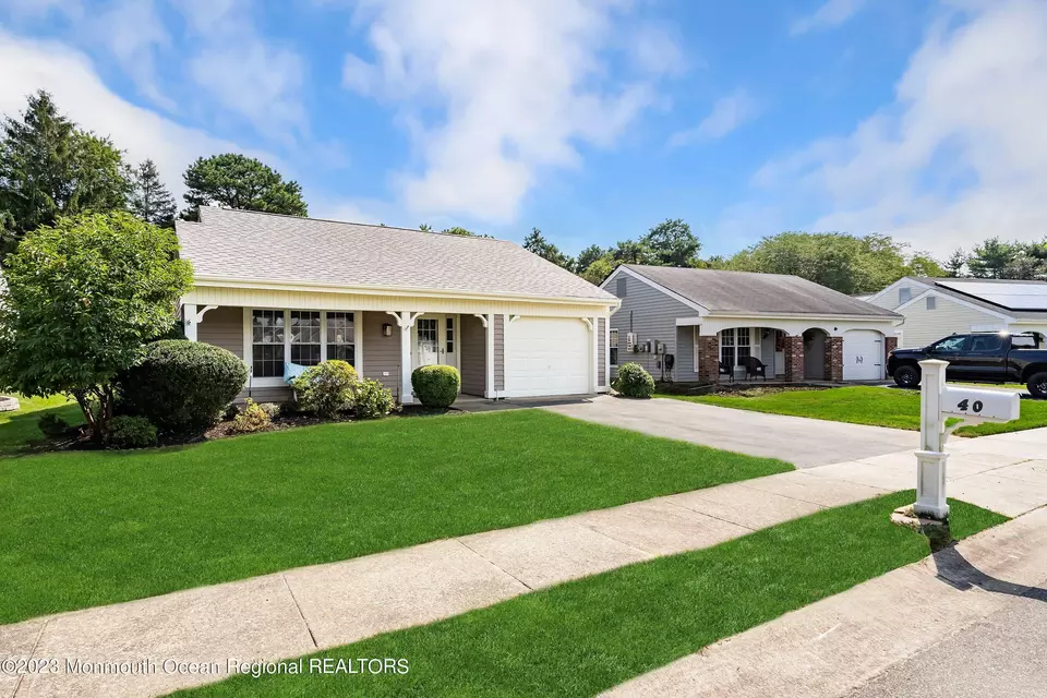  40 Flintshire Ter, Manchester, NJ 08759 photo 3