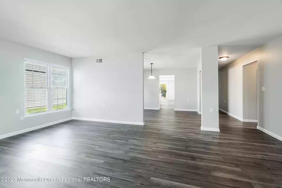  40 Flintshire Ter, Manchester, NJ 08759 photo 5