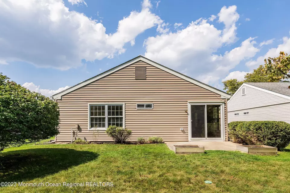  40 Flintshire Ter, Manchester, NJ 08759 photo 23