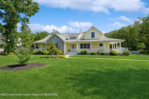 18 Royal Oak Ct, West Creek, NJ 08092