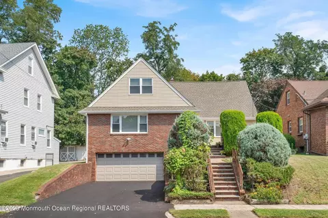 70 Brook Ave, Passaic, NJ 07055