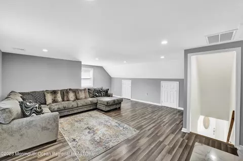 70 Brook Ave, Passaic, NJ 07055 photo 17