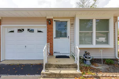 49 Hudson Pkwy #B, Whiting, NJ 08759
