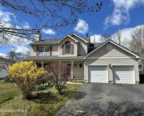 13 Raintree Dr, West Creek, NJ 08092