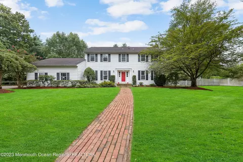 11 Yorktowne Ct, Princeton Junction, NJ 08550