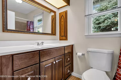7 Whitman St, Brick, NJ 08724 photo 10