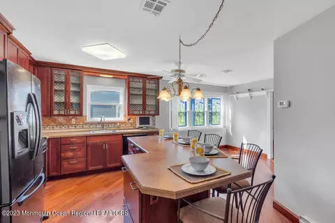 21 Kent Dr, Brick, NJ 08723 photo 2
