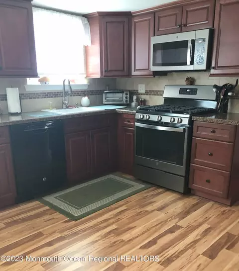 31 Sheffield Dr, Forked River, NJ 08731 photo 7