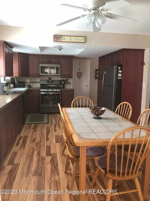 31 Sheffield Dr, Forked River, NJ 08731 photo 9