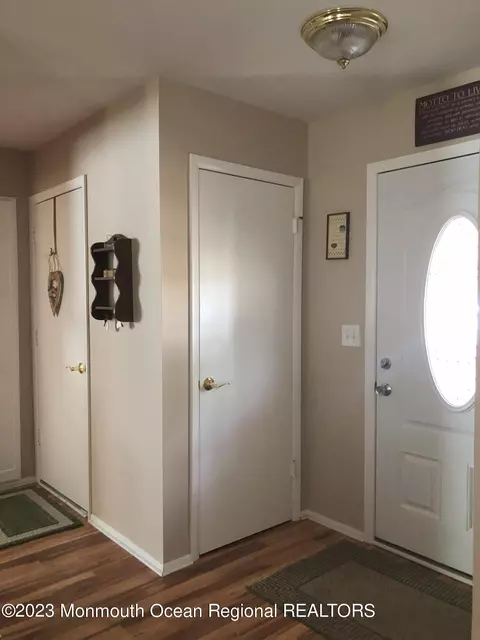 31 Sheffield Dr, Forked River, NJ 08731 photo 4