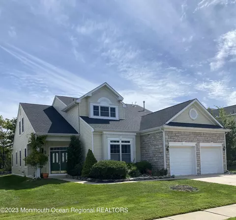 28 Deal Ln, Waretown, NJ 08758