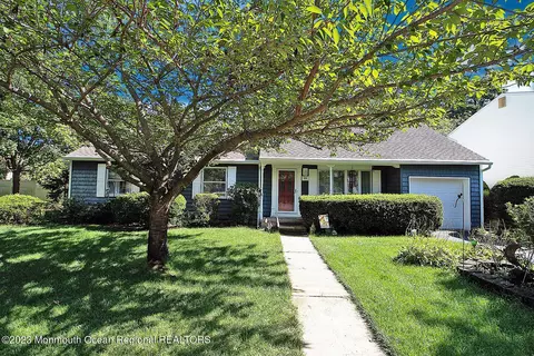 556 Susan Dr, Brick, NJ 08723