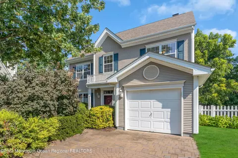 2037 Oceanbrook Dr, Wall, NJ 07719