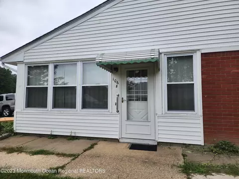 106 Hope Rd #B, Whiting, NJ 08759