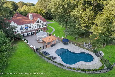 14 Chadwick Rd, Millstone, NJ 08535