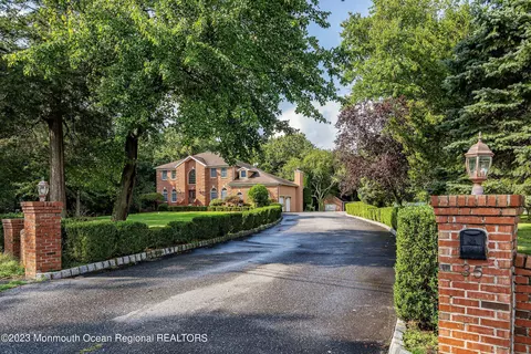 35 Sunnyside Rd, Howell, NJ 07731