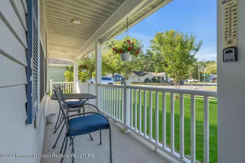 2012 Brookdale Dr, Forked River, NJ 08731 photo 9