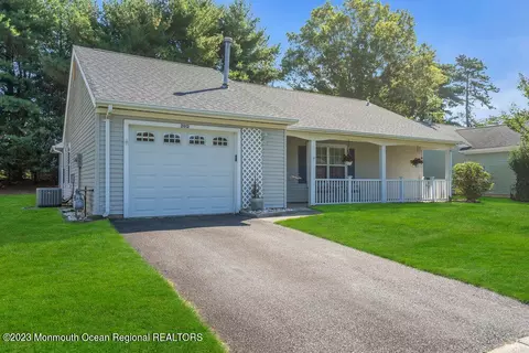 2012 Brookdale Dr, Forked River, NJ 08731 photo 3
