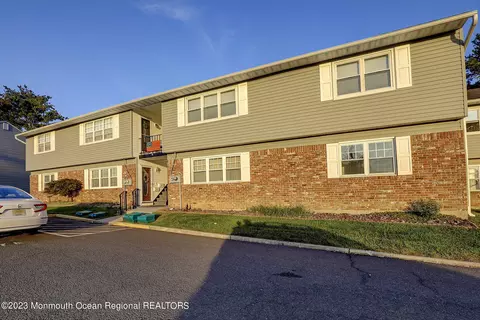 7 Georgia Ct #B, Matawan, NJ 07747