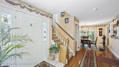5 Iris Ct, Howell, NJ 07731 photo 9
