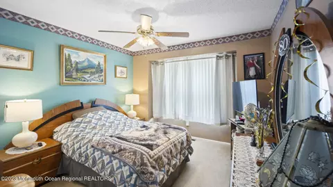 5 Iris Ct, Howell, NJ 07731 photo 28