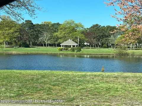 51 Markham Rd, Brick, NJ 08724 photo 9