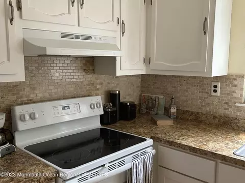 51 Markham Rd, Brick, NJ 08724 photo 12