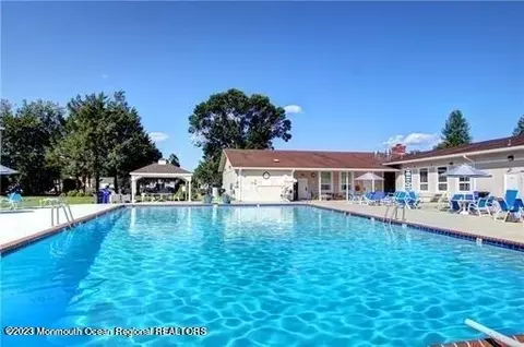 51 Markham Rd, Brick, NJ 08724 photo 4