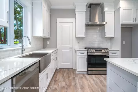 431 Alpine St, Forked River, NJ 08731 photo 4