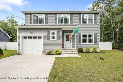 908 Calvin St, Forked River, NJ 08731