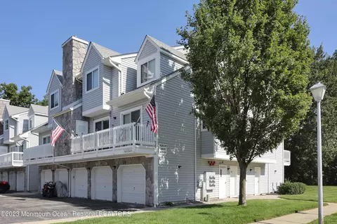 102 Schley Ave, Toms River, NJ 08755