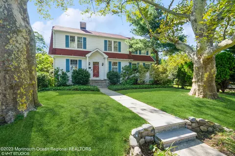 23 Field Ave, Red Bank, NJ 07701