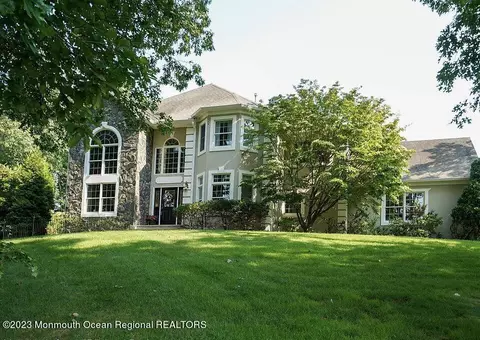1800 Carriage Hill Dr, Wall, NJ 07719